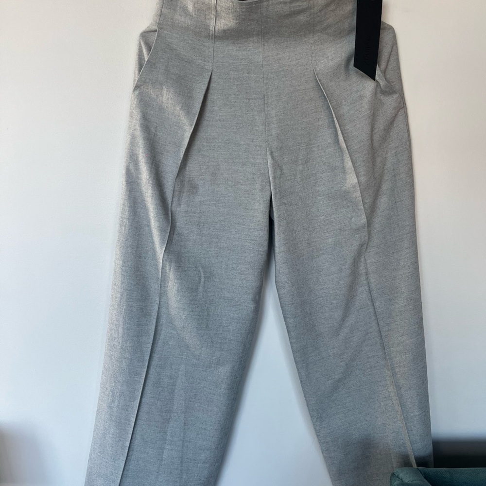 Stylish Gray Pleated Trousers